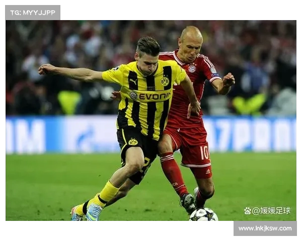 德甲比赛中红黄牌的处罚规则与实施细则解析 德甲比赛中红黄牌的处罚规则与实施细则解析